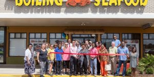 Boiling Seafood Celebrates Grand Opening