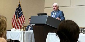 Speaker Jon Burns Addresses Tort Reform, Professional Licensing at Rotary Speech