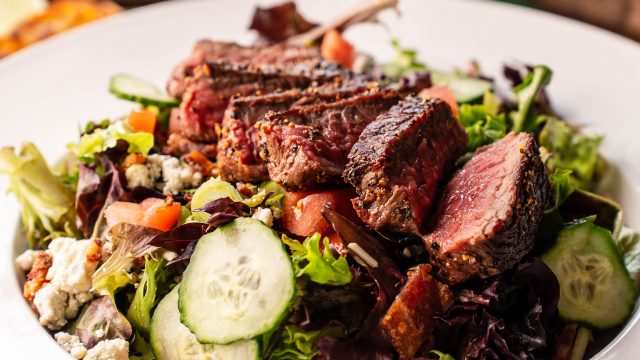 Black and Bleu Steak Salad